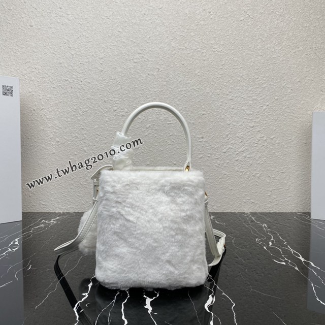 Prada專櫃新款山羊毛桶包 1BA373 普拉達Prada Panier桶包手袋 csp1524